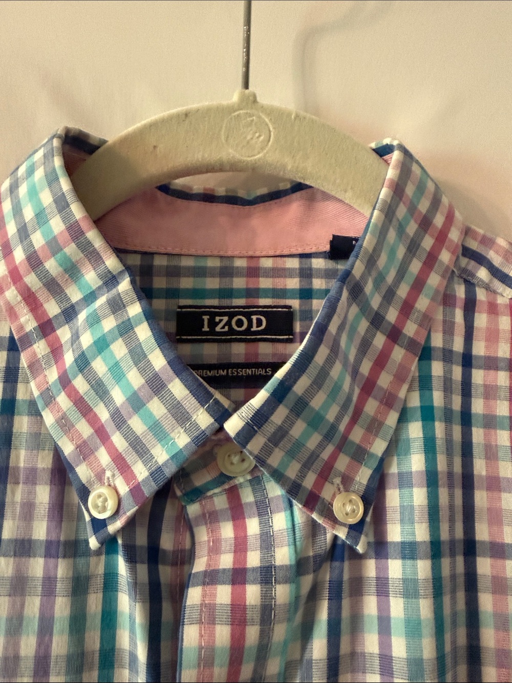 Izod Men's Premium Essentials Blue and Pink Plaid Button-Down Shirt Medium - Picture 5 of 14